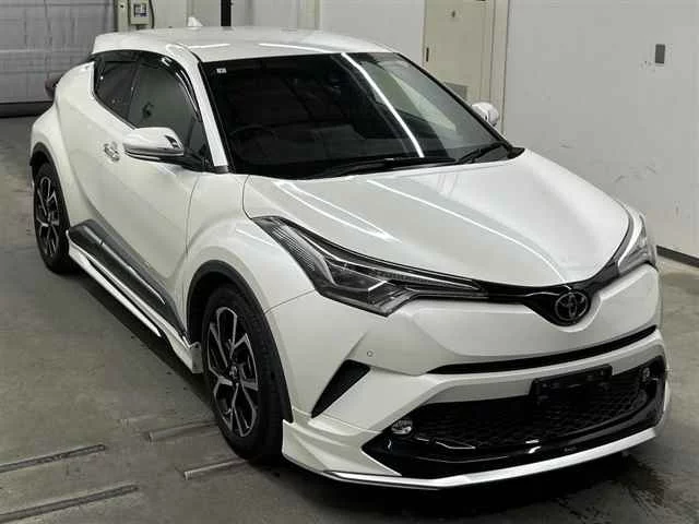 Toyota C-HR NGX10 2019