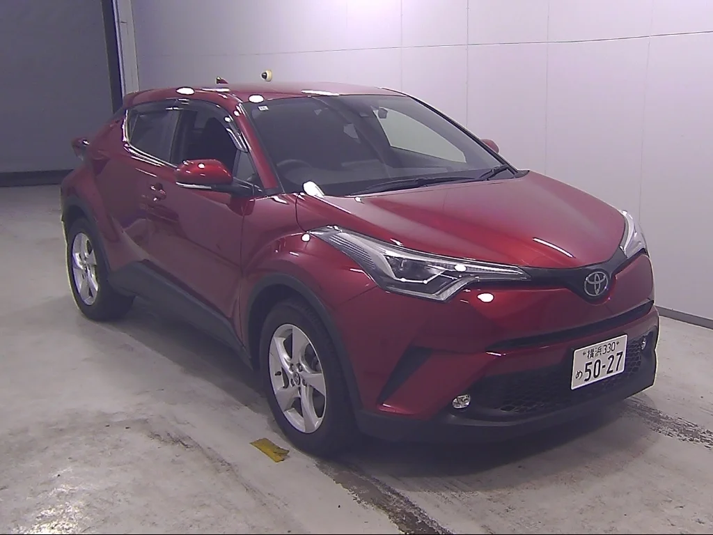 Toyota C-HR NGX50 2018