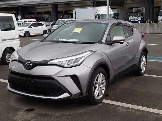 Toyota C-HR NGX50 2021