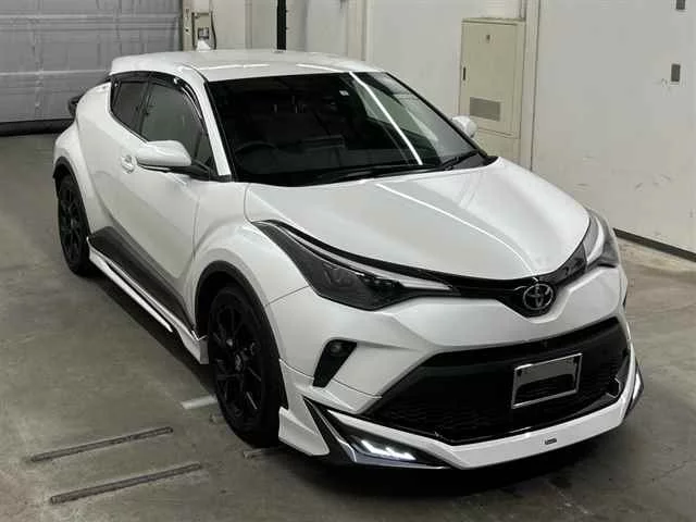 Toyota C-HR NGX10 2023