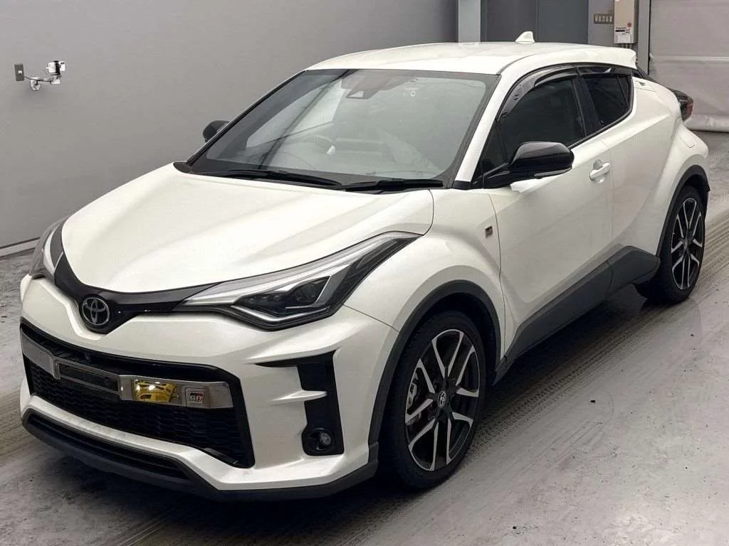 Toyota C-HR NGX10 2020