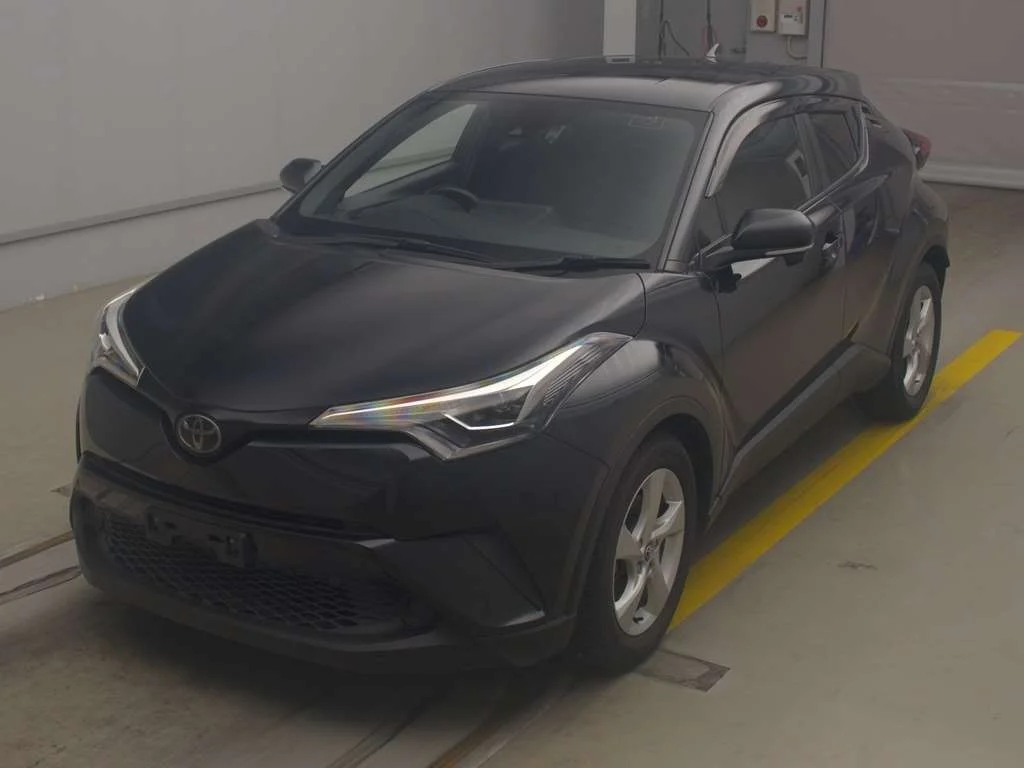 Toyota C-HR NGX10 2019