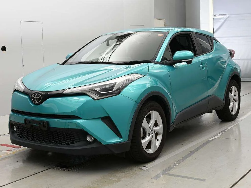 Toyota C-HR NGX50 2018