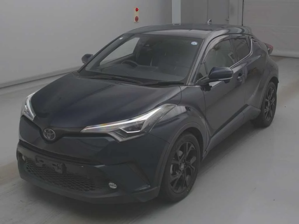 Toyota C-HR NGX10 2019