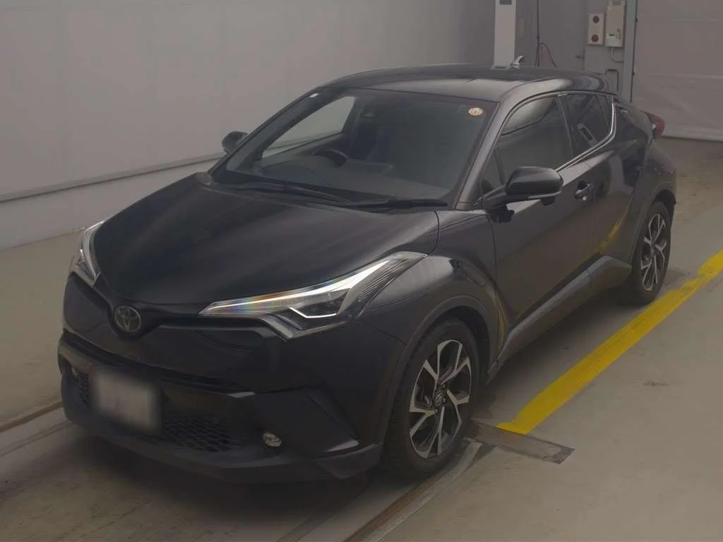 Toyota C-HR NGX10 2018
