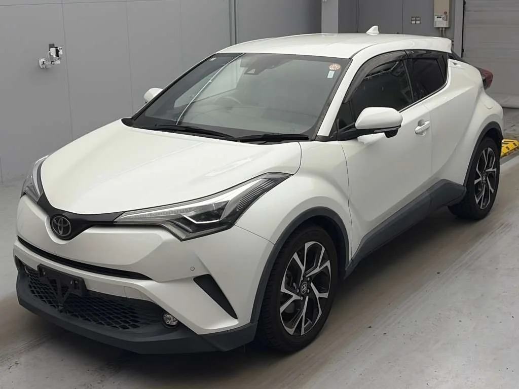 Toyota C-HR NGX10 2018