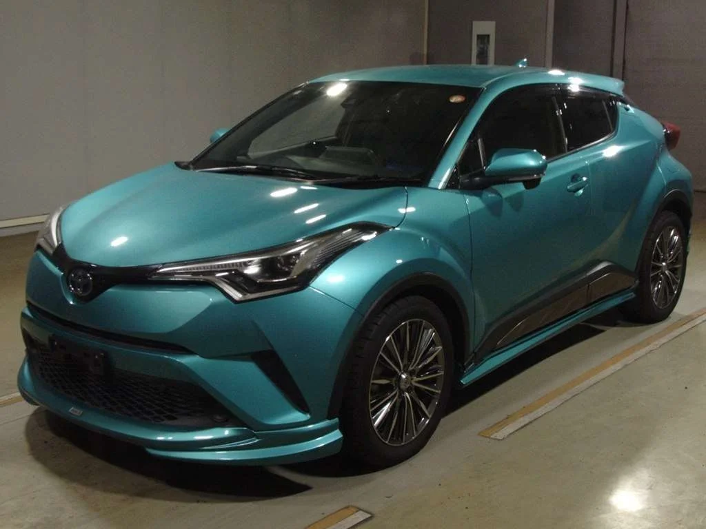 Toyota C-HR NGX10 2019