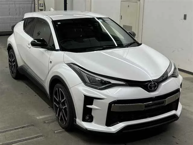 Toyota C-HR NGX10 2023