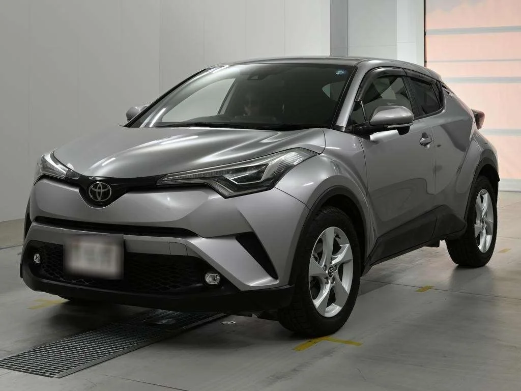 Toyota C-HR NGX50 2019