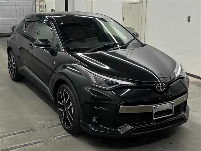 Toyota C-HR NGX50 2022