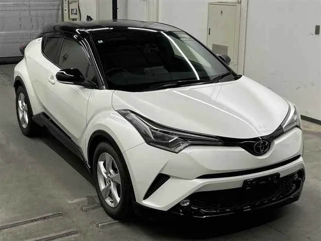 Toyota C-HR NGX10 2018