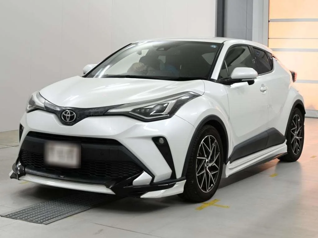 Toyota C-HR NGX10 2022