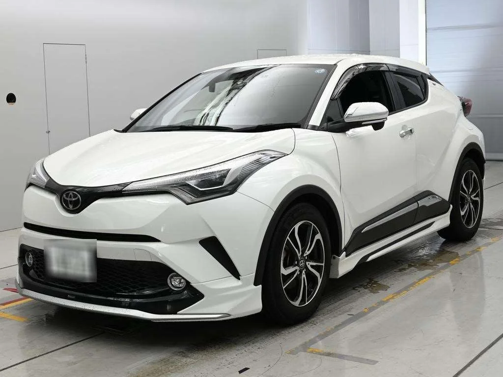 Toyota C-HR NGX10 2019