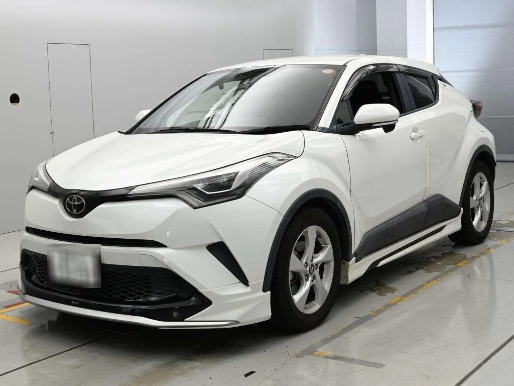 Toyota C-HR NGX10 2018