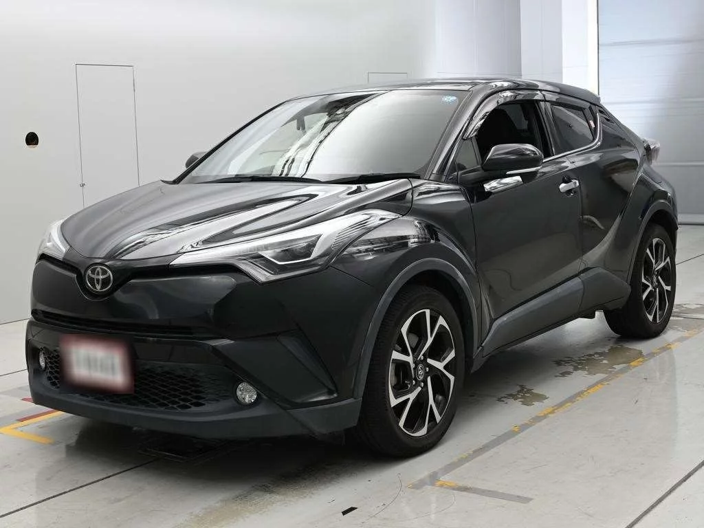 Toyota C-HR NGX50 2018