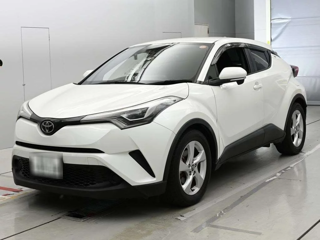 Toyota C-HR NGX10 2018