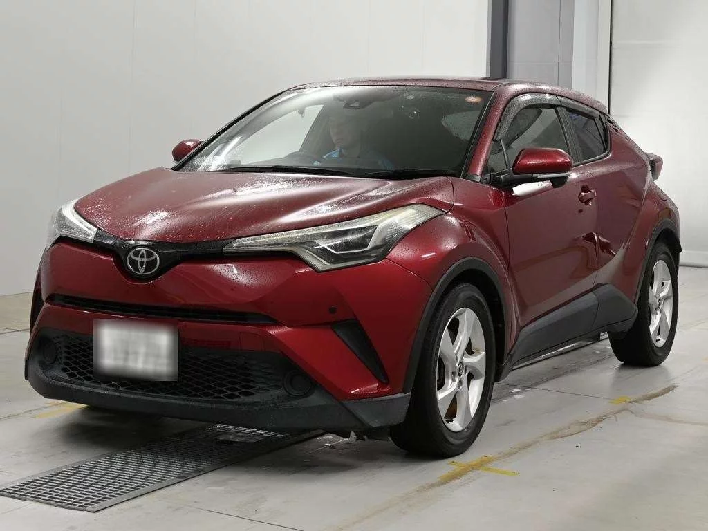 Toyota C-HR NGX10 2018