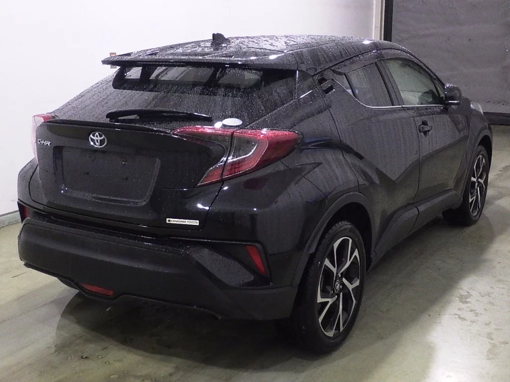 Toyota C-HR NGX50 2019
