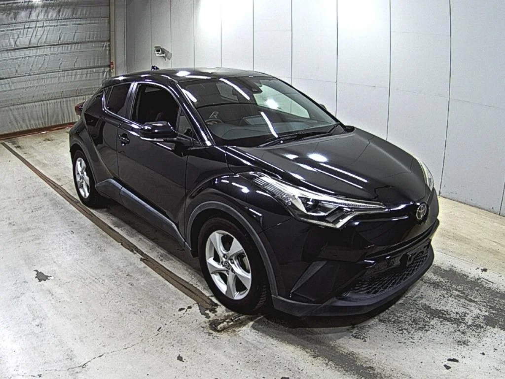 Toyota C-HR NGX10 2019