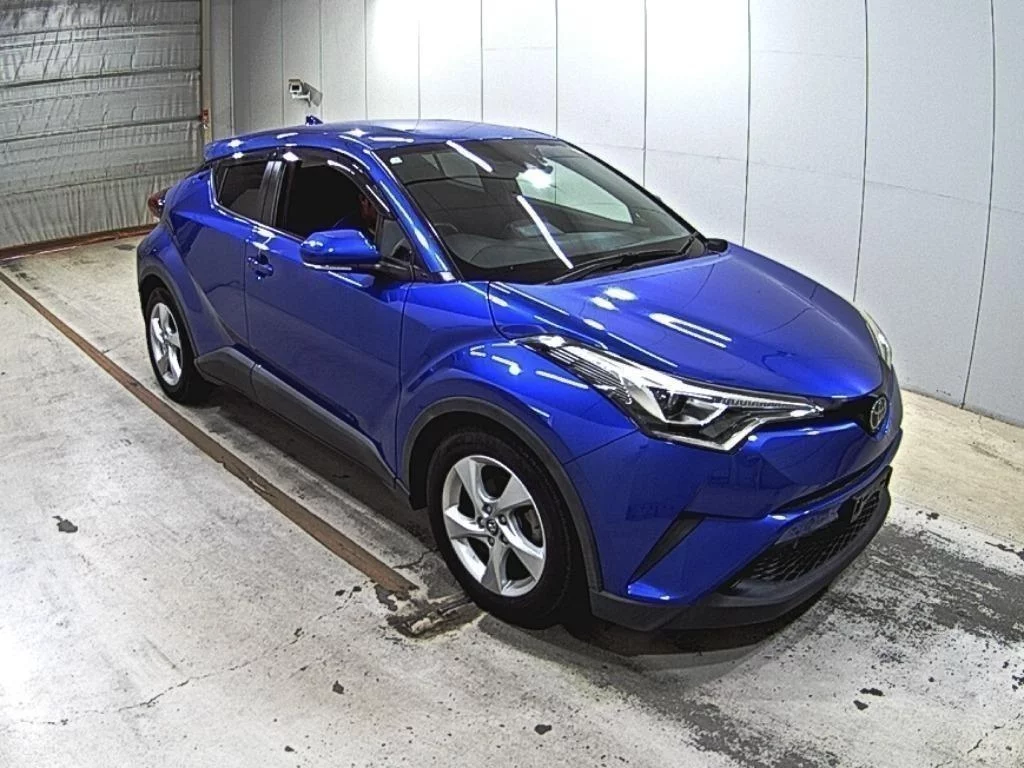 Toyota C-HR NGX10 2018