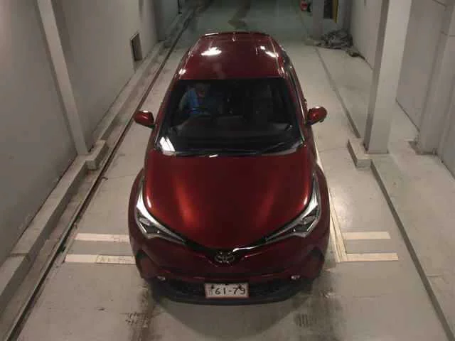 Toyota C-HR NGX50 2018