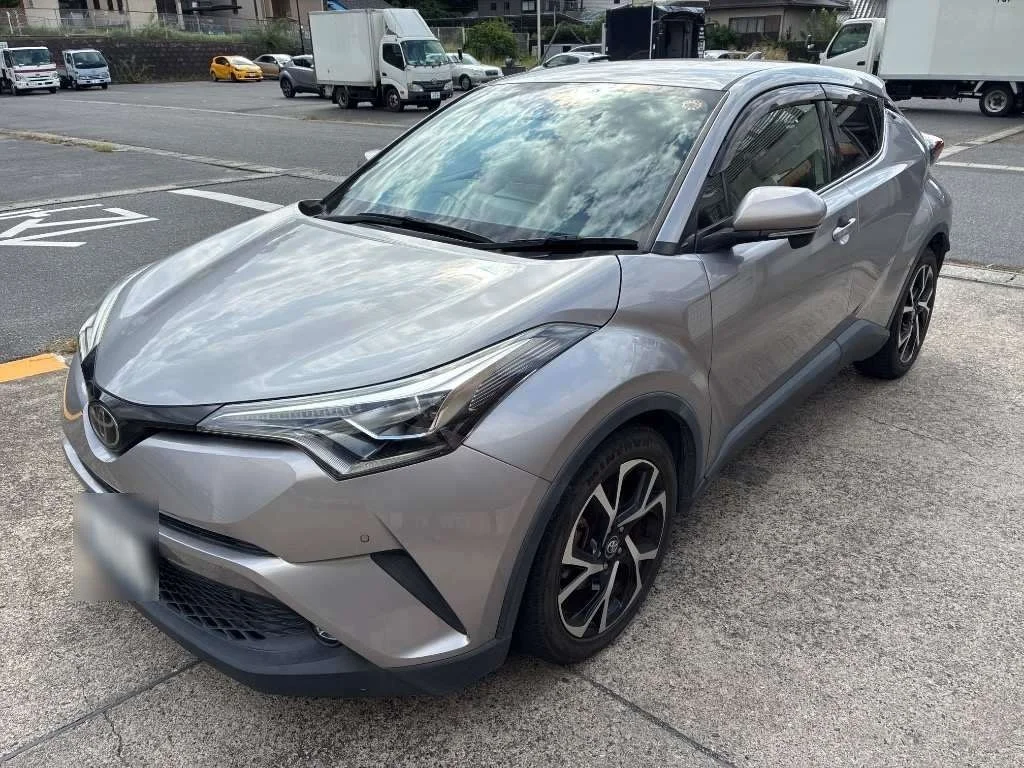 Toyota C-HR NGX10 2018