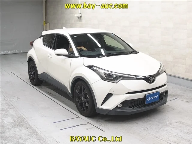 Toyota C-HR NGX10 2019