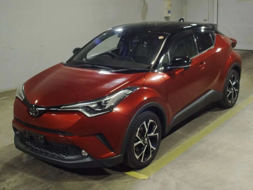 Toyota C-HR NGX50 2018