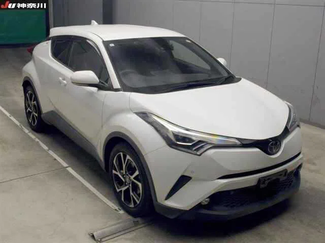 Toyota C-HR NGX10 2019