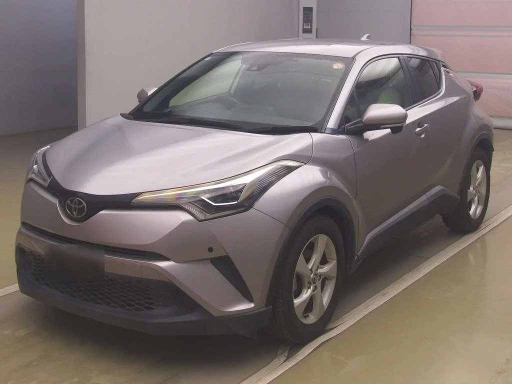 Toyota C-HR NGX10 2018