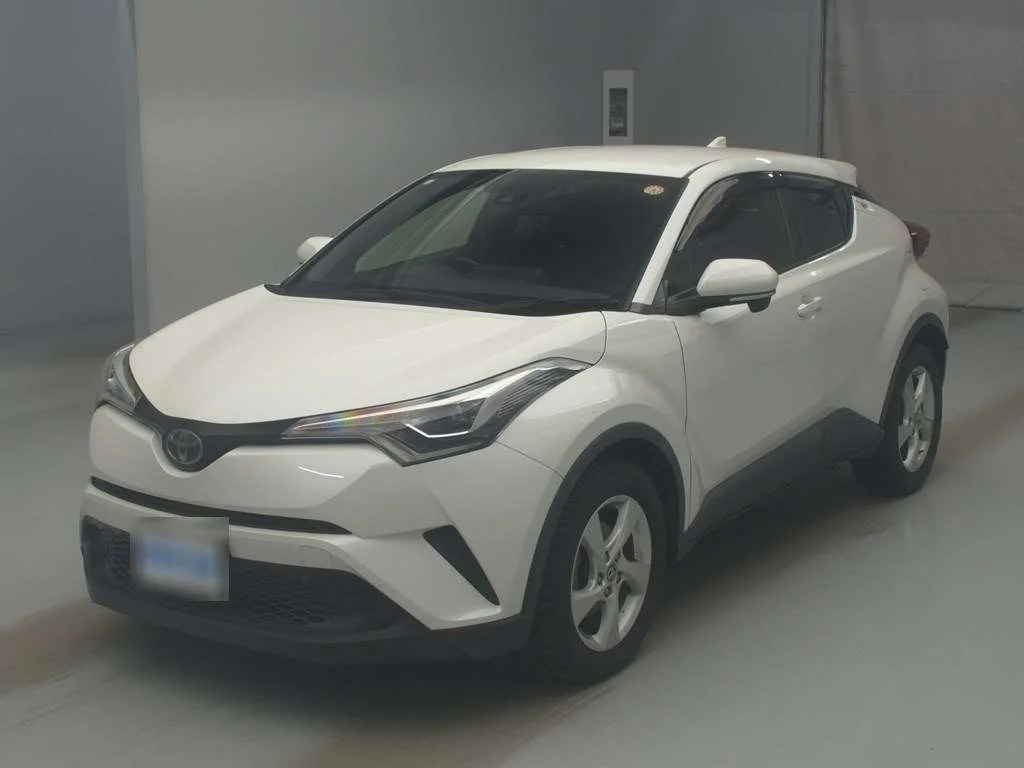 Toyota C-HR NGX50 2018