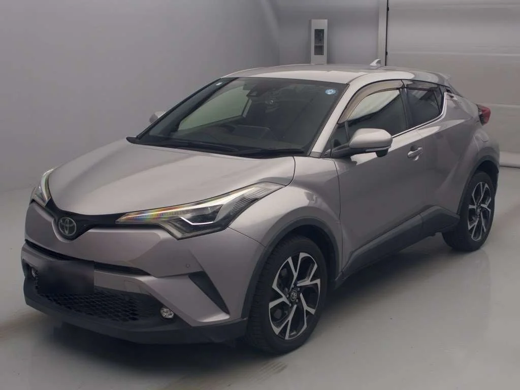 Toyota C-HR NGX50 2018