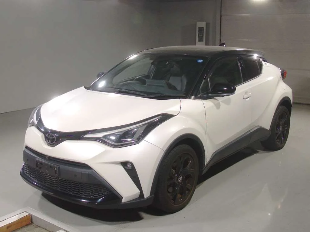Toyota C-HR NGX50 2021