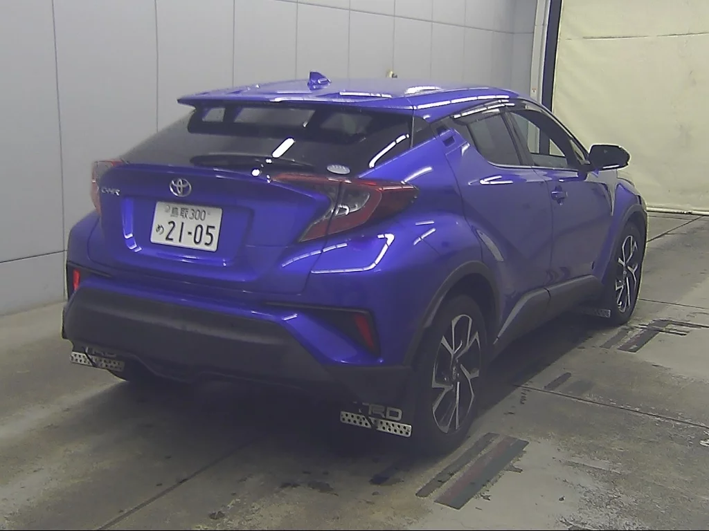 Toyota C-HR NGX50 2018