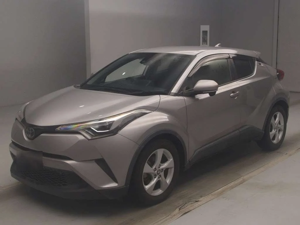 Toyota C-HR NGX10 2019