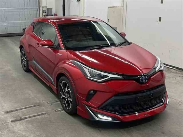 15194 Toyota C-hr ZYX11 2020 г. (MIRIVE Saitama)