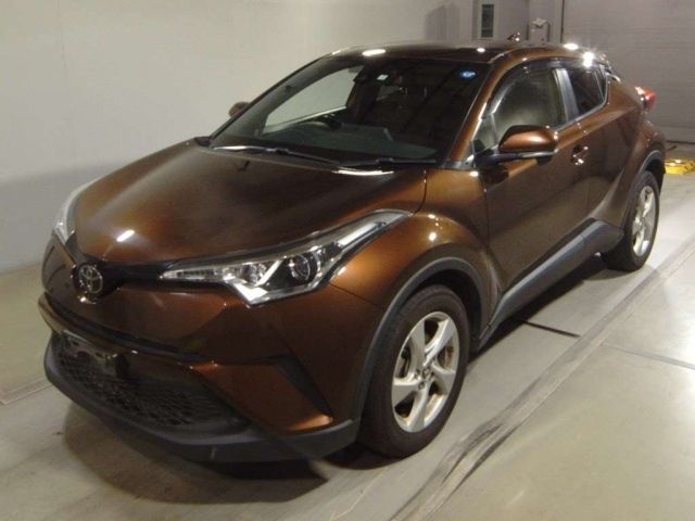 193 Toyota C-hr NGX50 2017 г. (TAA Tohoku)