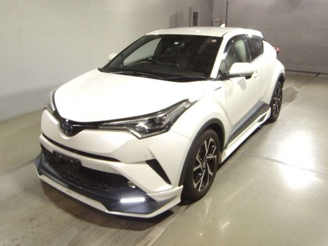 218 Toyota C-hr ZYX10 2019 г. (TAA Tohoku)