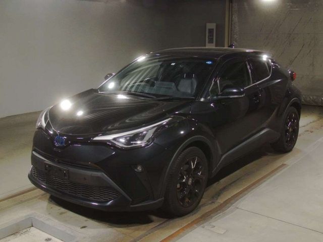 2272 Toyota C-hr ZYX11 2020 г. (TAA Kinki)