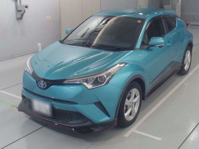 30100 Toyota C-hr ZYX10 2016 г. (CAA Chubu)