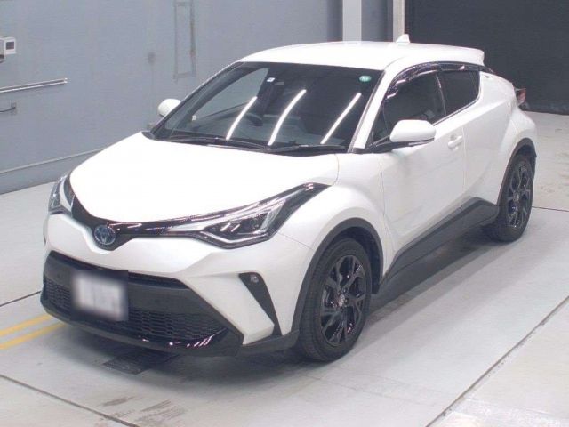 30583 Toyota C-hr ZYX11 2020 г. (CAA Gifu)