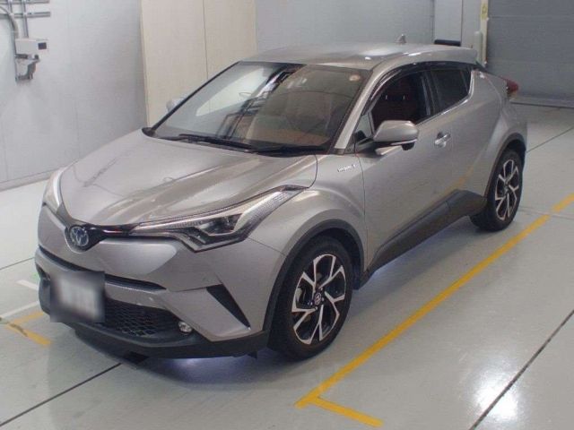 30666 Toyota C-hr ZYX10 2019 г. (CAA Chubu)