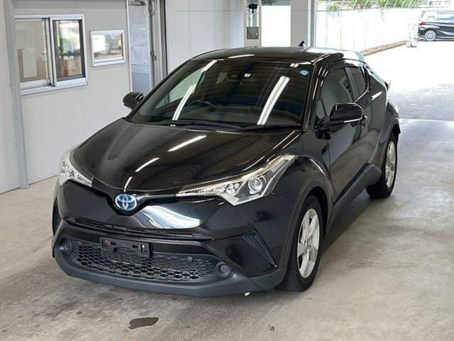 3296 Toyota C-hr ZYX10 2017 г. (KCAA Minami Kyushu)