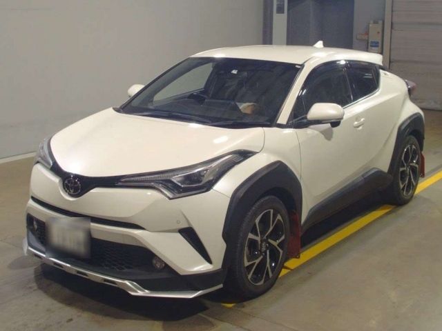 341 Toyota C-hr NGX50 2017 г. (TAA Yokohama)