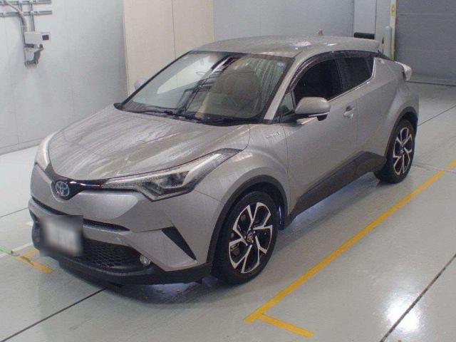 36410 Toyota C-hr ZYX10 2017 г. (CAA Chubu)