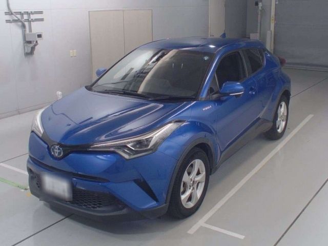 36486 Toyota C-hr ZYX10 2019 г. (CAA Chubu)