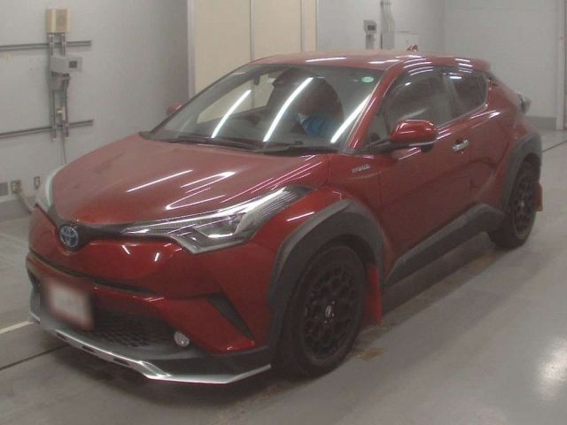 40048 Toyota C-hr ZYX10 2017 г. (CAA Tokyo)