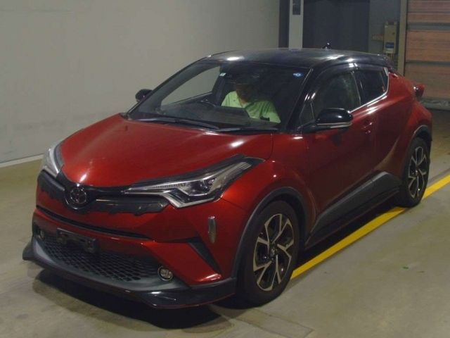 405 Toyota C-hr NGX10 2018 г. (TAA Yokohama)