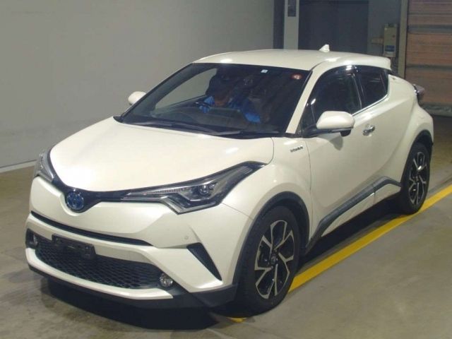 430 Toyota C-hr ZYX10 2018 г. (TAA Yokohama)