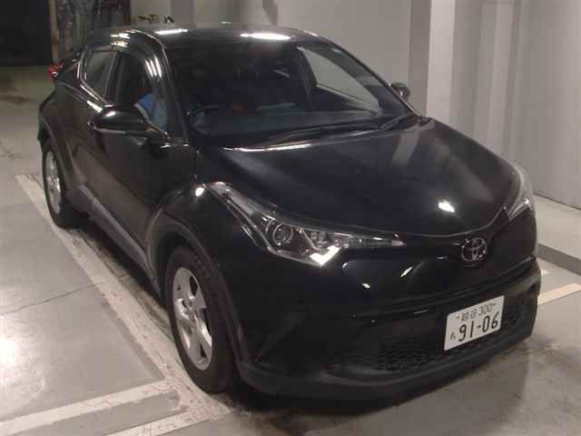 8417 Toyota C-hr NGX50 2017 г. (JU Tokyo)